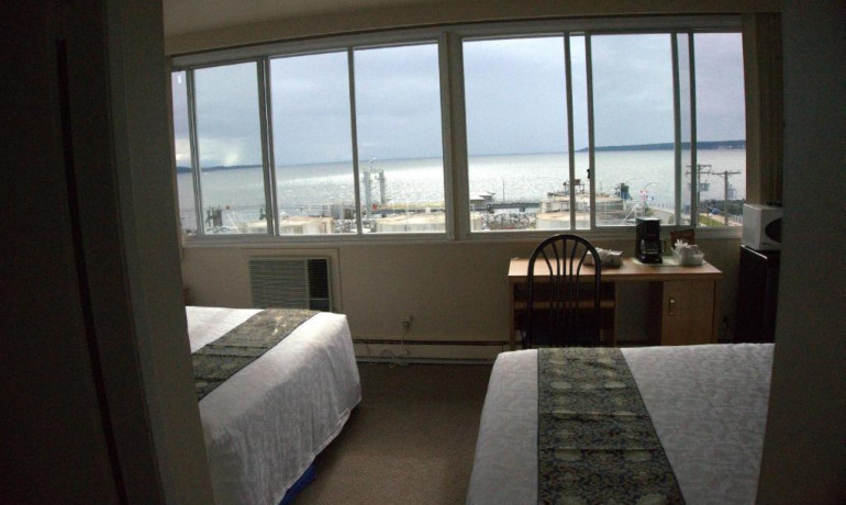 Quadruple Room with Sea View